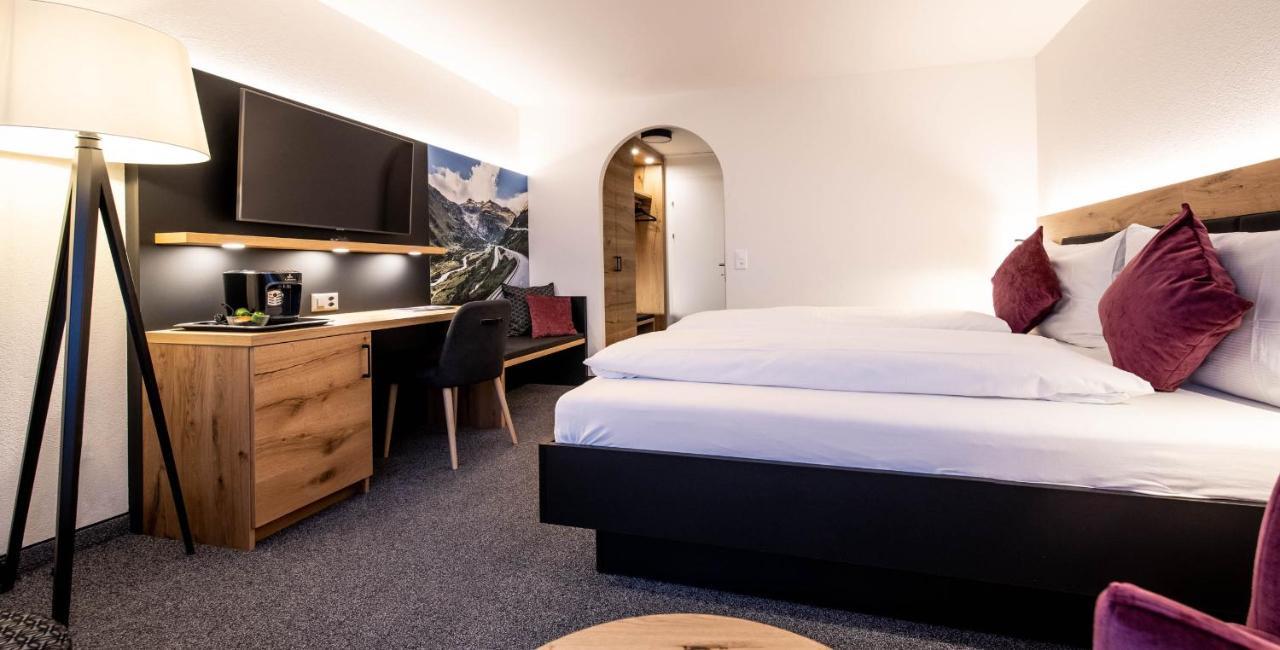 Alpenhotel Schlüssel Andermatt Exterior foto