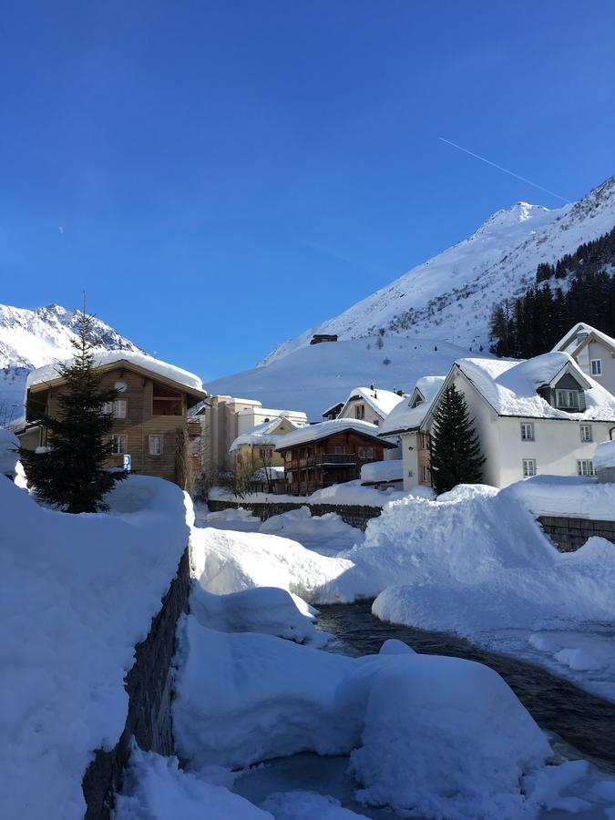 Alpenhotel Schlüssel Andermatt Zimmer foto